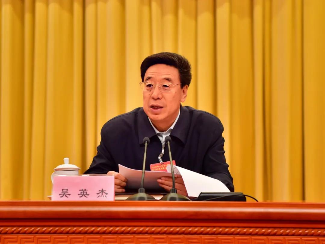 这是吴英杰讲话.记者 旦增西旦 摄